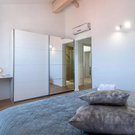 Ferienhaus Luxurious In With Private Swimming Pool, Be Inside Or Outside